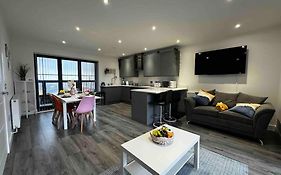 Seashell - Hornsea Duplex Apartment With Sea Views And Balconies